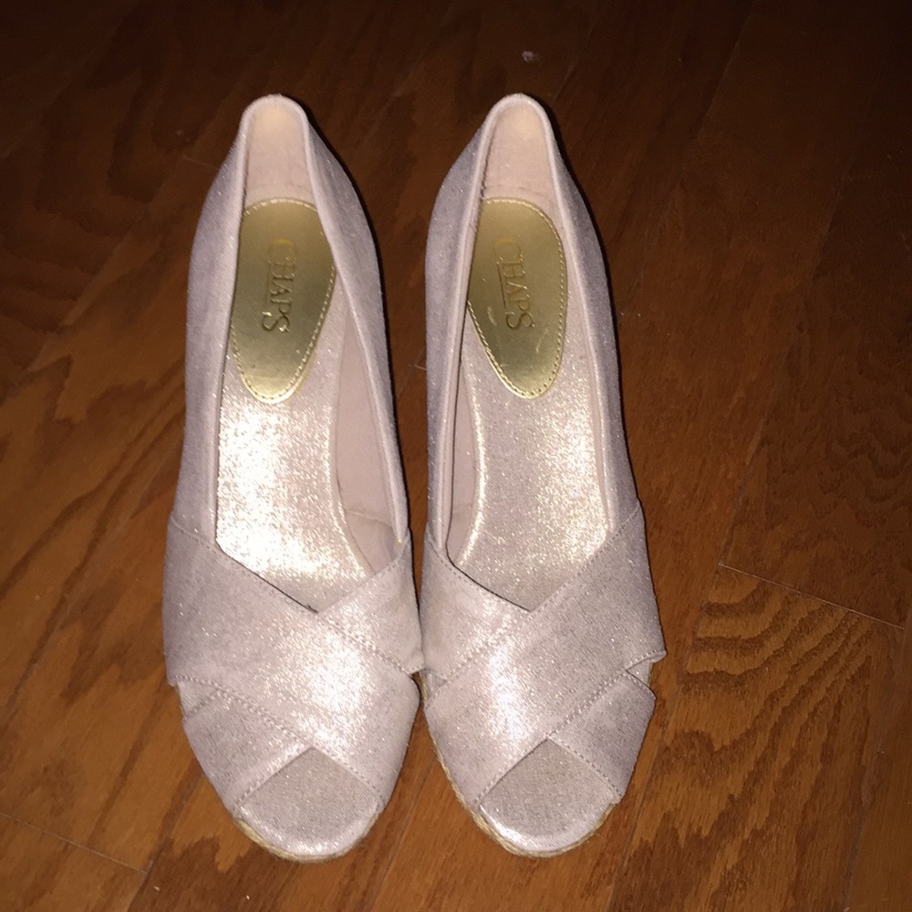 ✨👗Gold Chaps Espadrilles Wedges sz 9.5 B👗✨